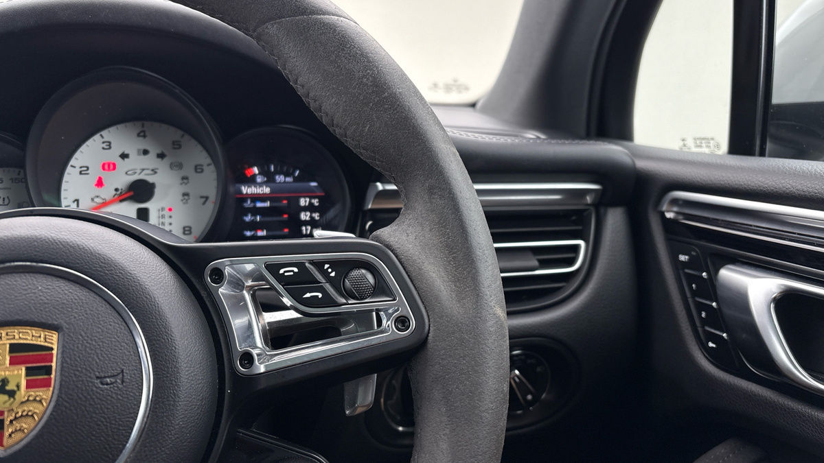 Used Porsche Macan 2020 for sale - 77107387: Photo 14