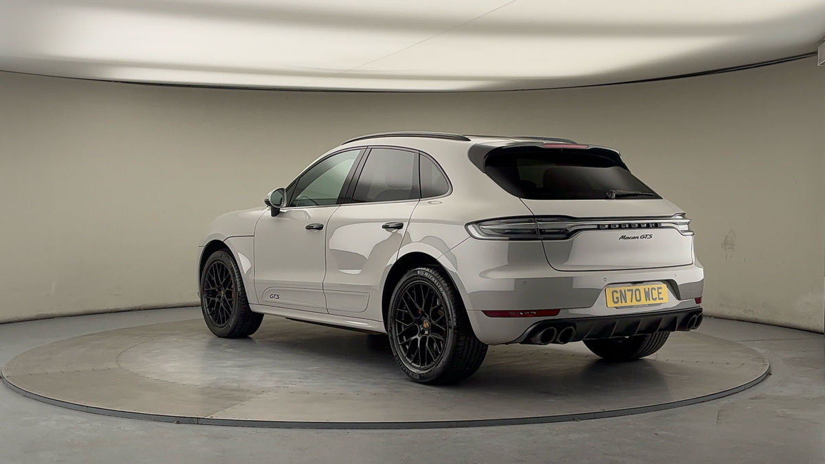 Used Porsche Macan 2020 for sale - 77107387: Photo 2