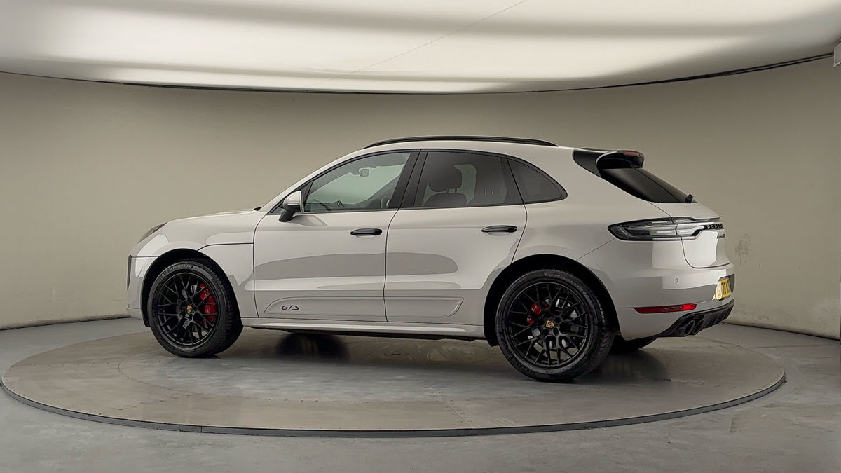 Used Porsche Macan 2020 for sale - 77107387: Photo 30