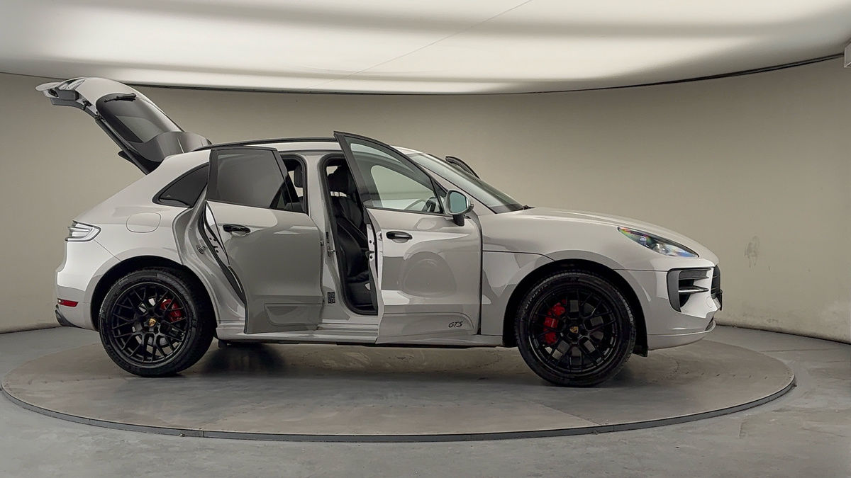 Used Porsche Macan 2020 for sale - 77107387: Photo 59