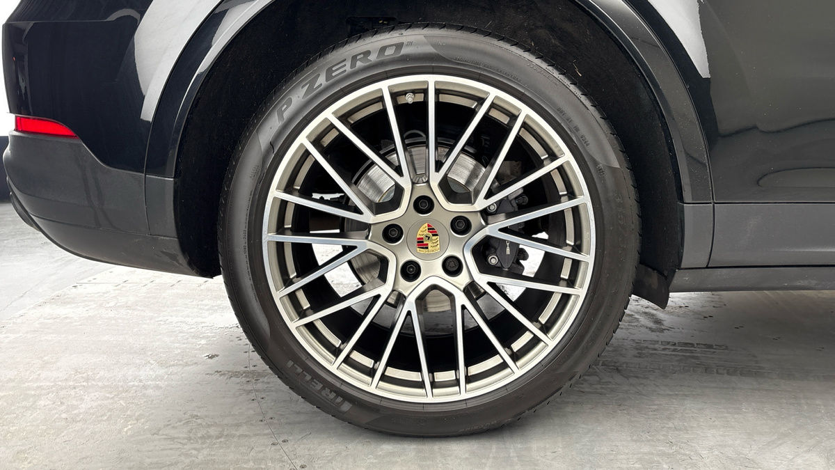 Used Porsche Cayenne 2023 for sale - 77494498: Photo 10