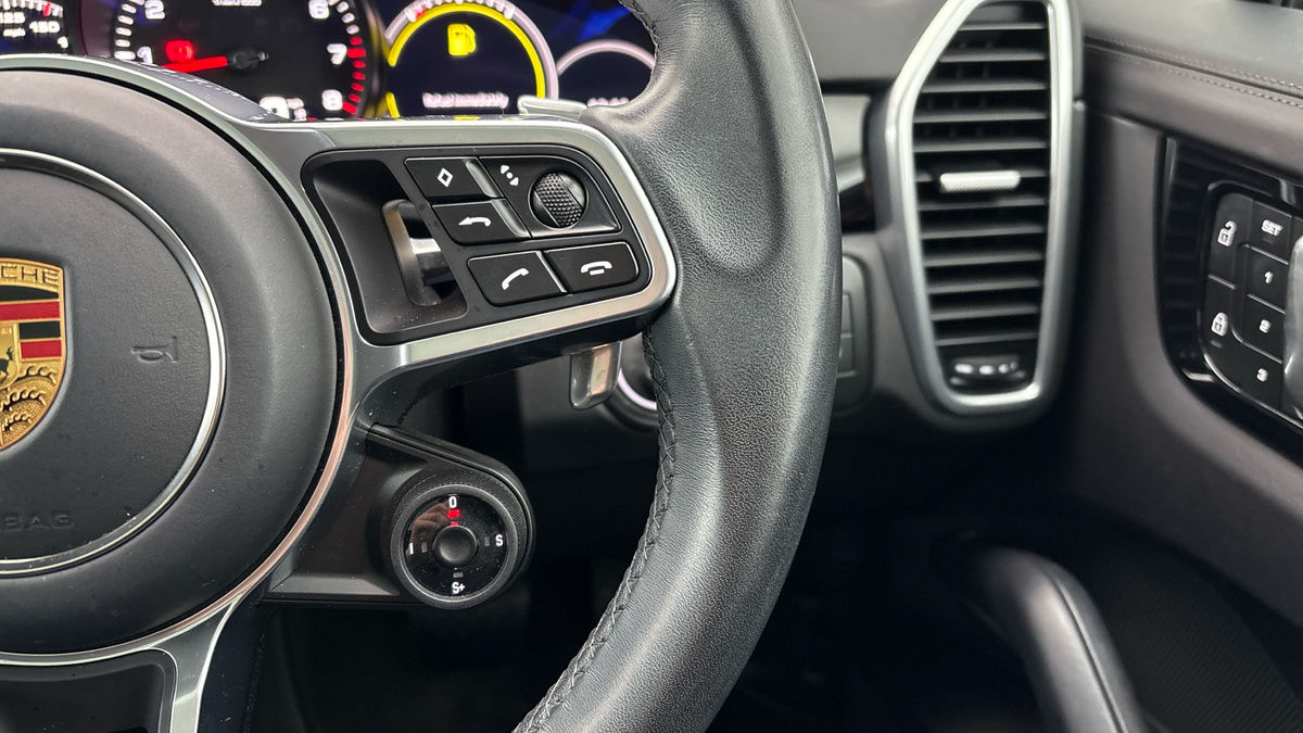 Used Porsche Cayenne 2023 for sale - 77494498: Photo 14