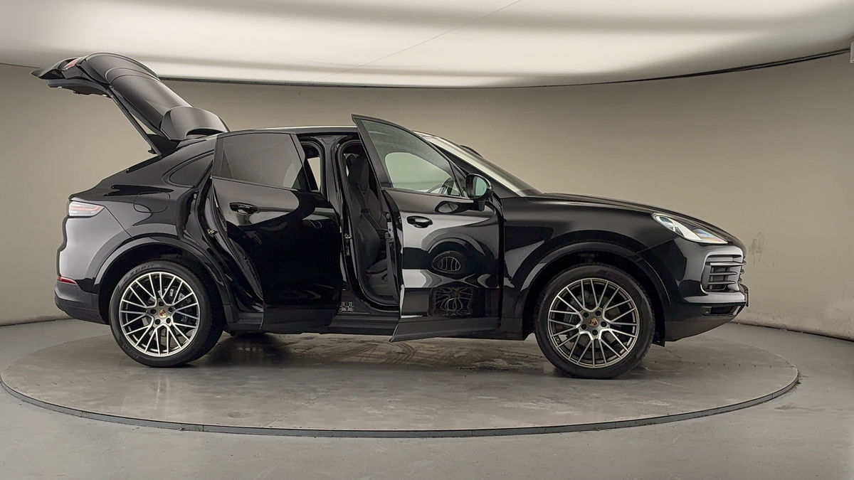 Used Porsche Cayenne 2023 for sale - 77494498: Photo 58