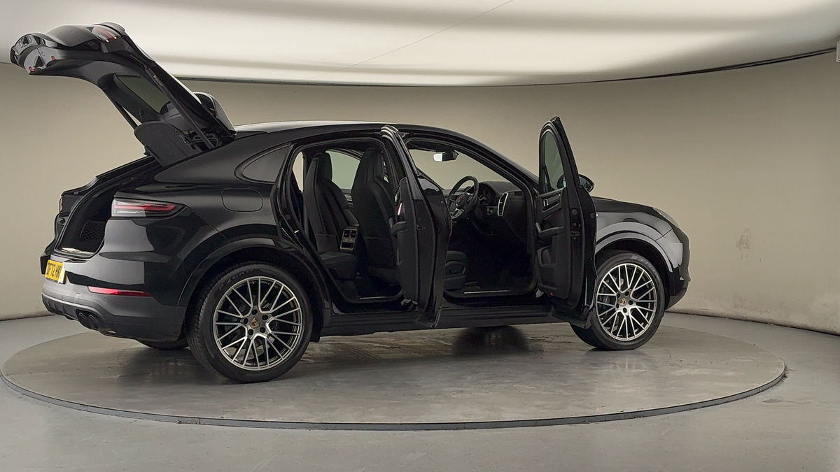 Used Porsche Cayenne 2023 for sale - 77494498: Photo 60