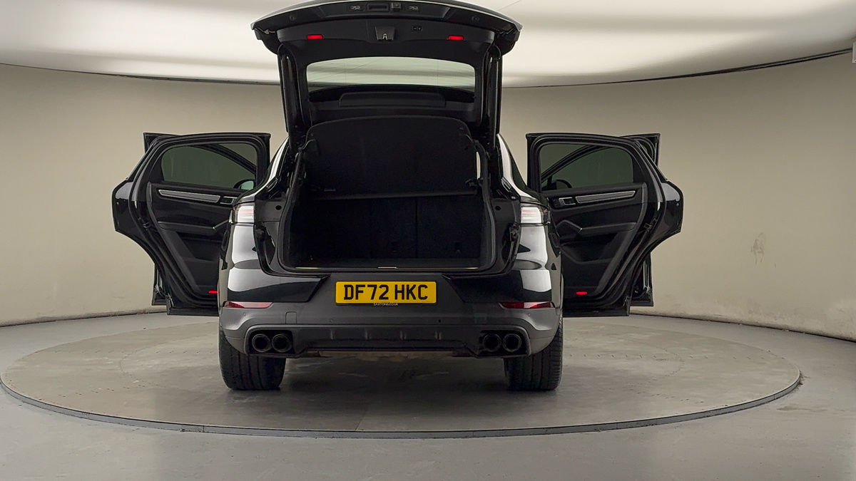 Used Porsche Cayenne 2023 for sale - 77494498: Photo 63