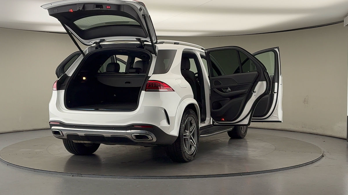 Used Mercedes-Benz GLE 2022 for sale - 76280812: Photo 62