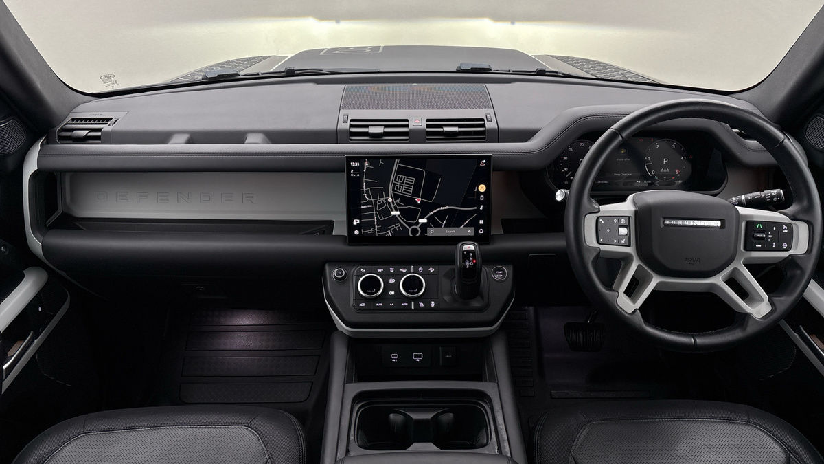 Used Land Rover Defender 90 2023 for sale - 77548019: Photo 12