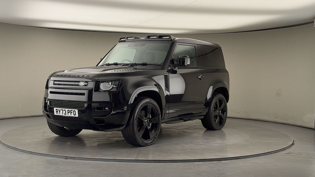 Used Land Rover Defender 90 2023 for sale - 77548019: Photo 32