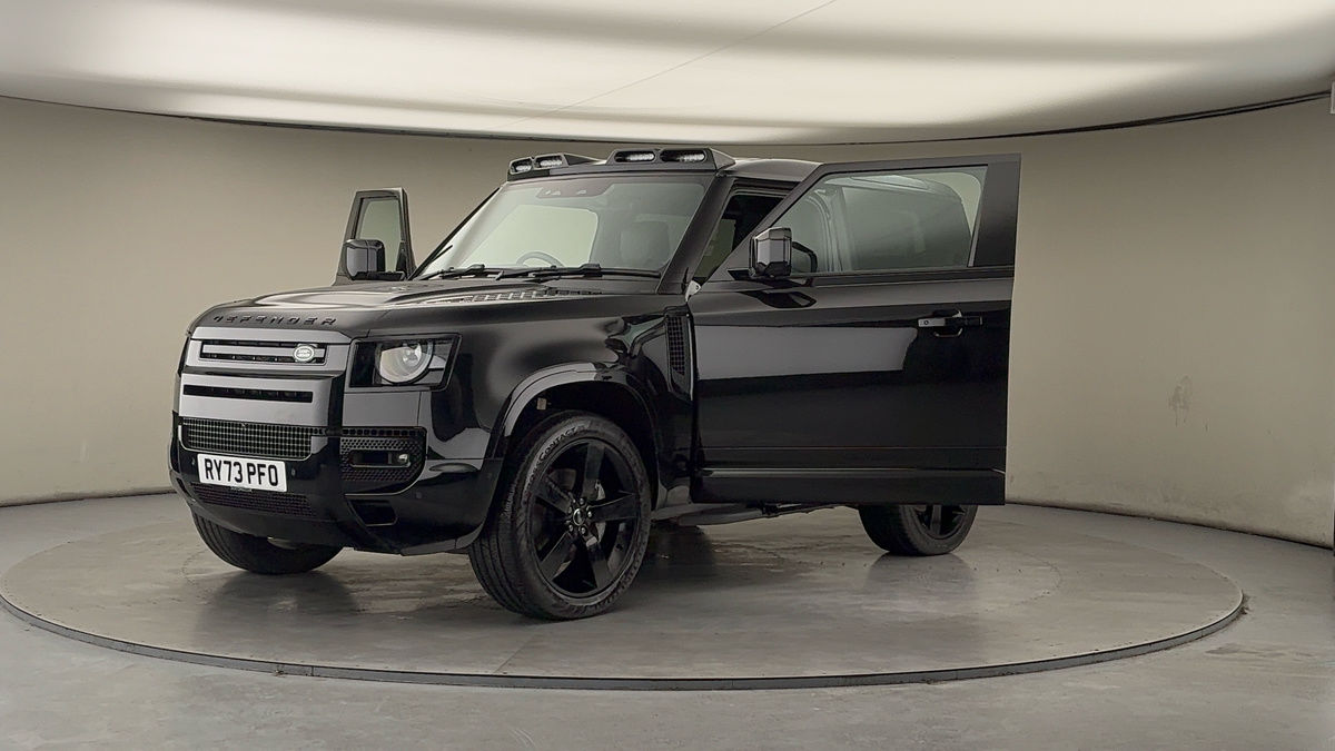 Used Land Rover Defender 90 2023 for sale - 77548019: Photo 51