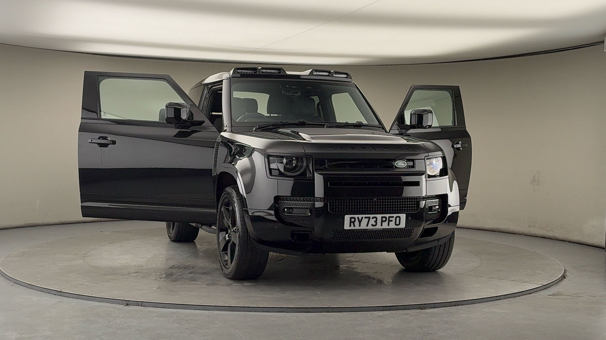 Used Land Rover Defender 90 2023 for sale - 77548019: Photo 54