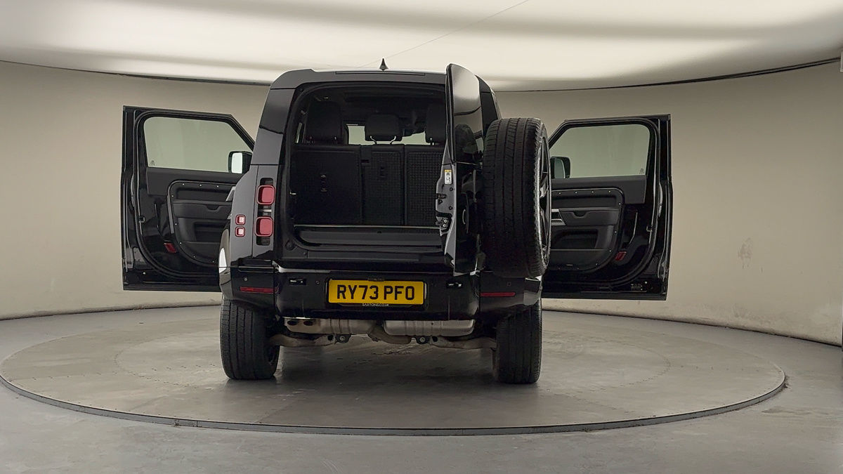 Used Land Rover Defender 90 2023 for sale - 77548019: Photo 62