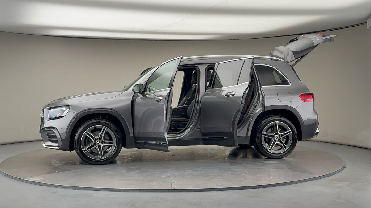 Used Mercedes-Benz GLB 2025 for sale - 78213261: Photo 48