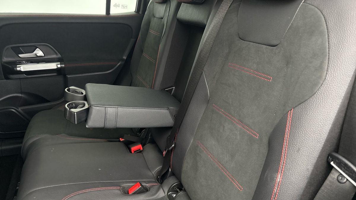 Used Mercedes-Benz GLB 2025 for sale - 78213261: Photo 9