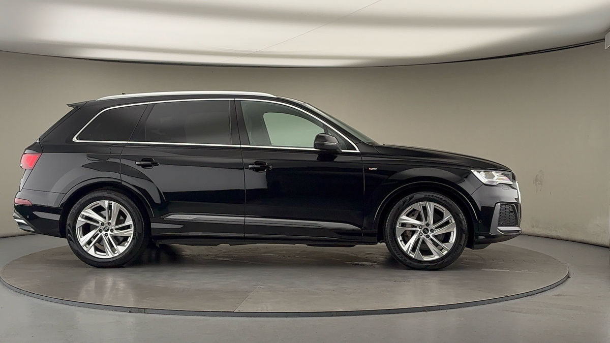 Used Audi Q7 2022 for sale - 76924141: Photo 37