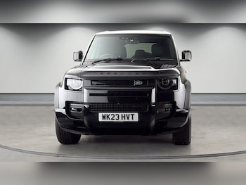 Used Land Rover Defender 2023 for sale - 78509070: Photo