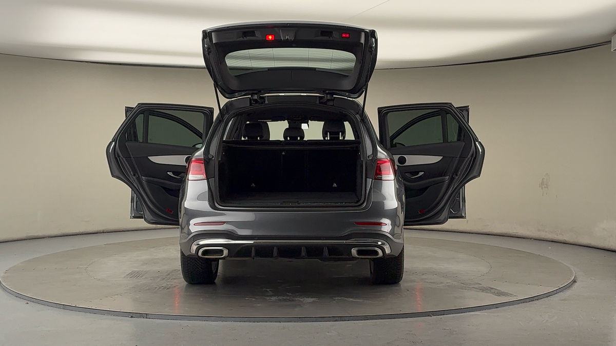 Used Mercedes-Benz GLC 2022 for sale - 76751645: Photo 60