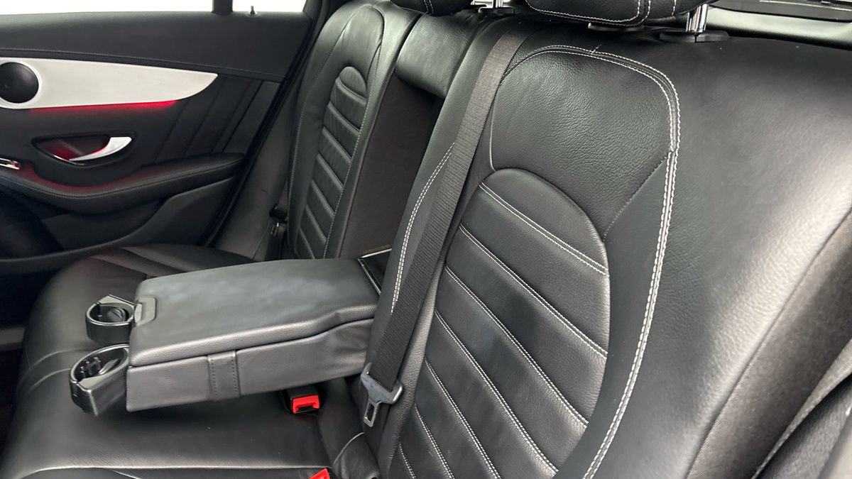 Used Mercedes-Benz GLC 2022 for sale - 76751645: Photo 9