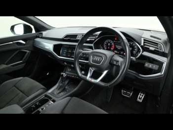 Used Audi Q3 2020 for sale - 74570830: Photo