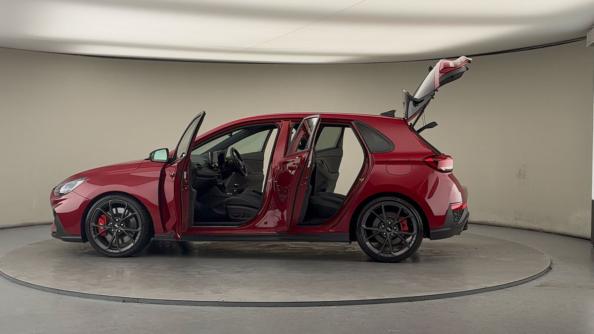 Used Hyundai i30 2023 for sale - 77277064: Photo 47