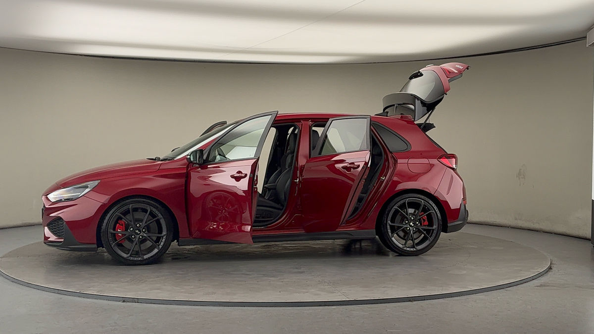 Used Hyundai i30 2023 for sale - 77277064: Photo 48