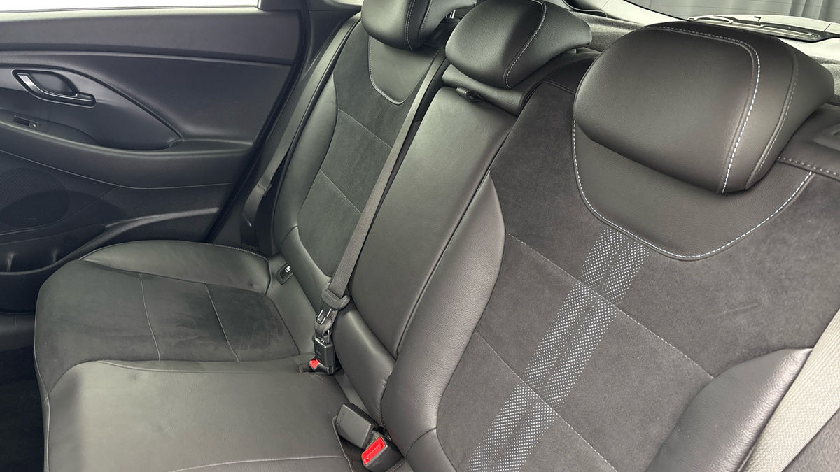 Used Hyundai i30 2023 for sale - 77277064: Photo 8