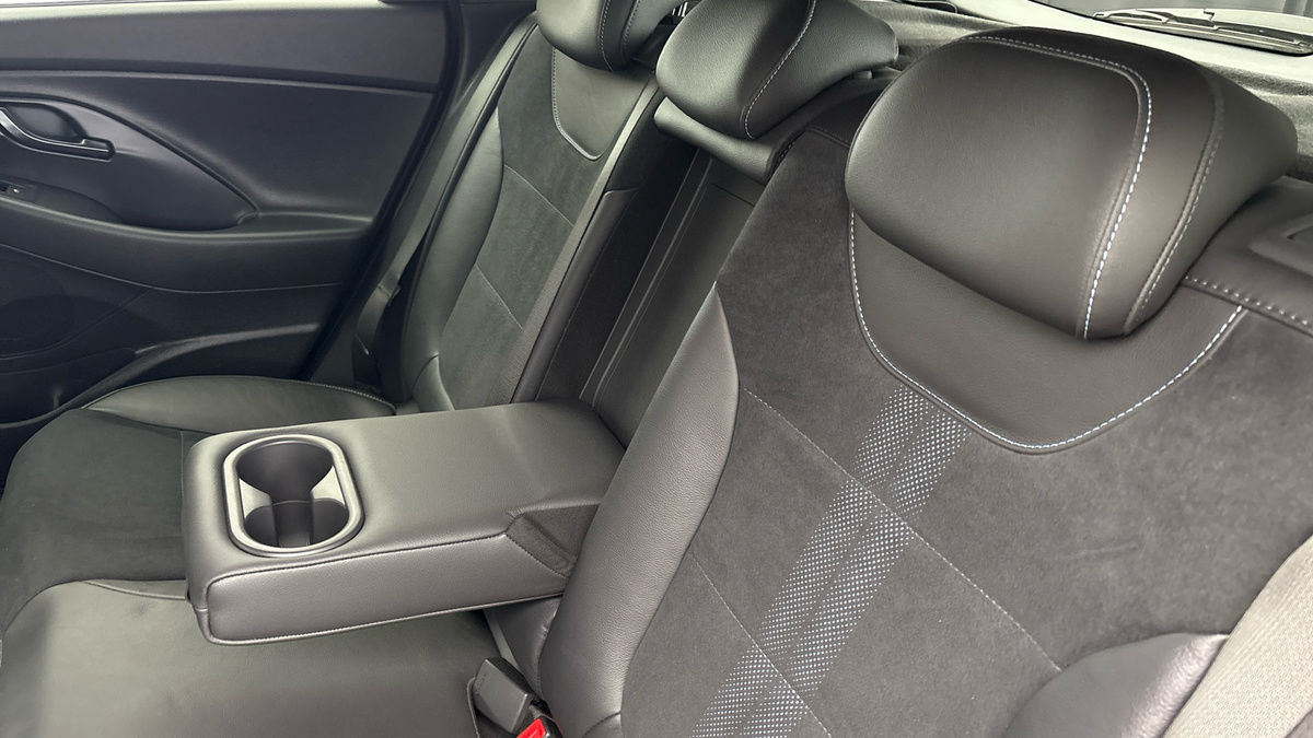 Used Hyundai i30 2023 for sale - 77277064: Photo 9