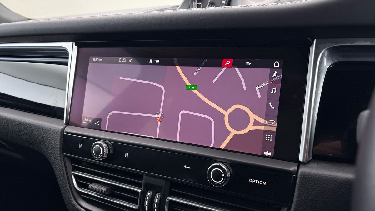 Used Porsche Macan 2023 for sale - 77821834: Photo 17