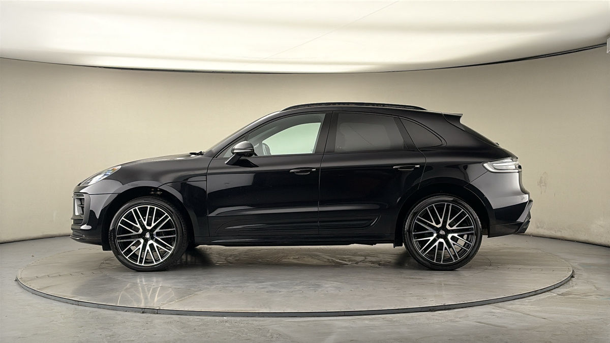Used Porsche Macan 2023 for sale - 77821834: Photo 29