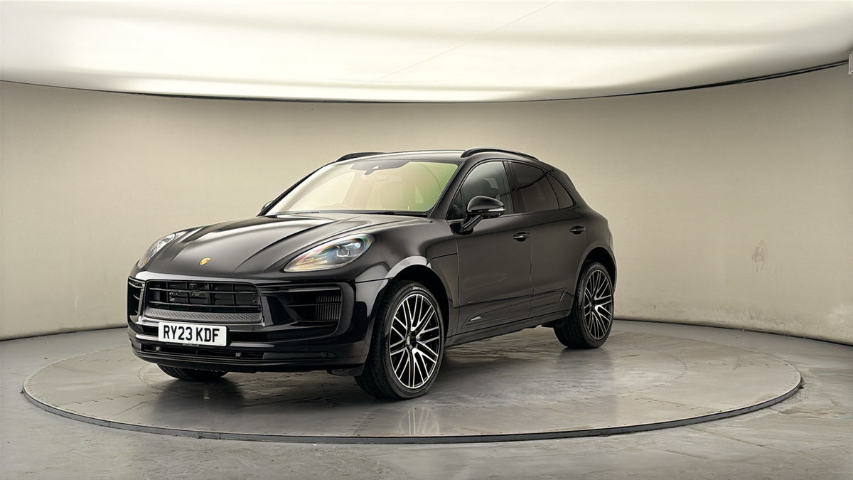 Used Porsche Macan 2023 for sale - 77821834: Photo 32