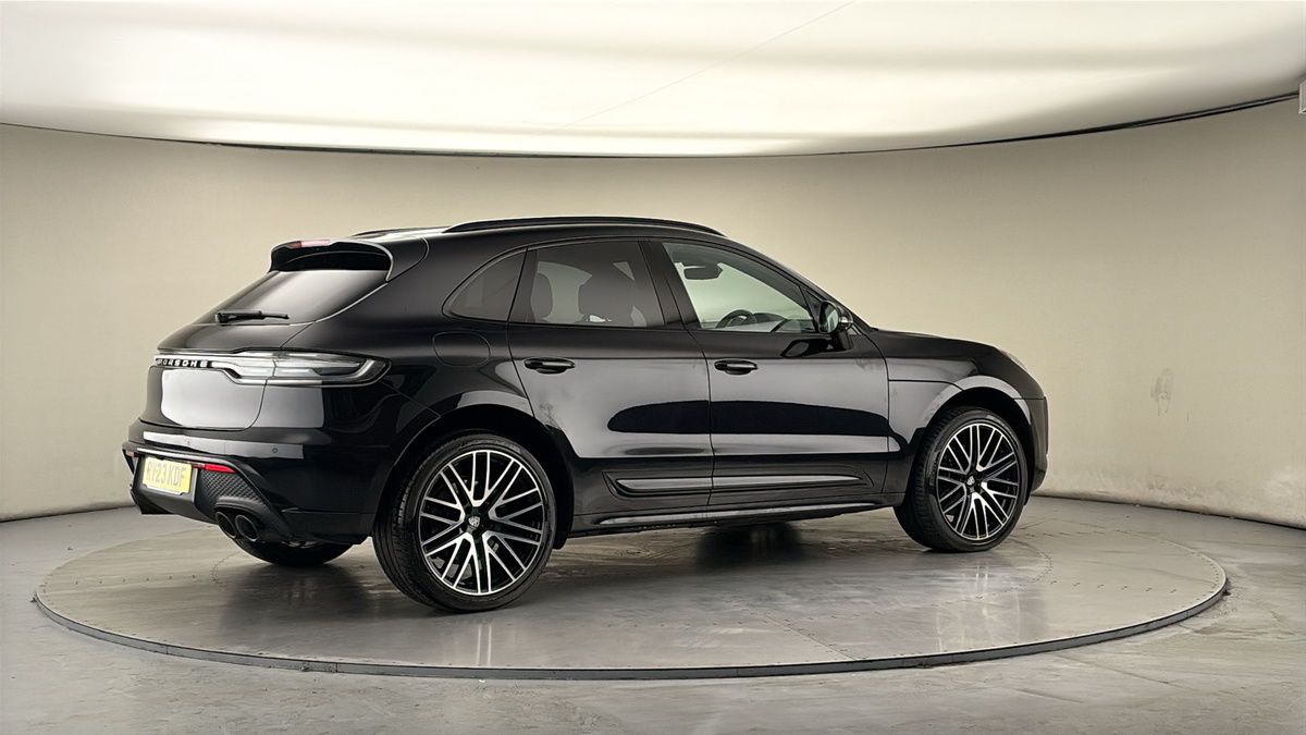 Used Porsche Macan 2023 for sale - 77821834: Photo 40