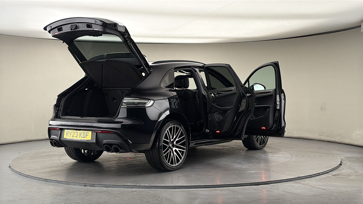 Used Porsche Macan 2023 for sale - 77821834: Photo 60