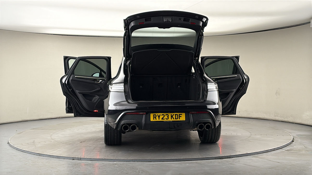 Used Porsche Macan 2023 for sale - 77821834: Photo 62