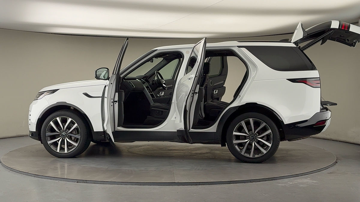 Used Land Rover Discovery 2022 for sale - 77395040: Photo 48