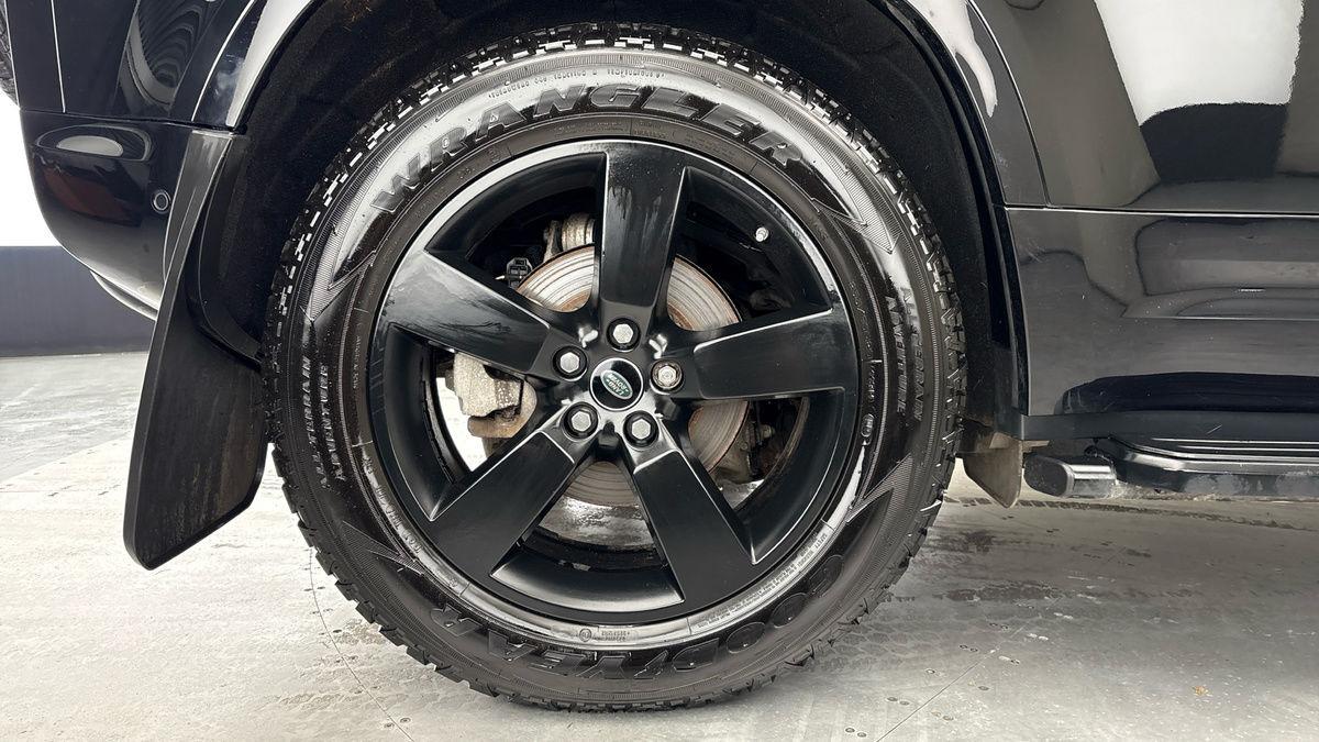 Used Land Rover Defender 110 2022 for sale - 77494475: Photo 10