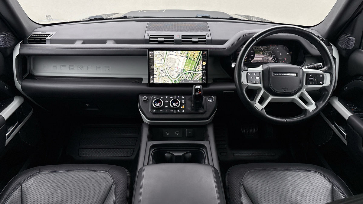 Used Land Rover Defender 110 2022 for sale - 77494475: Photo 12