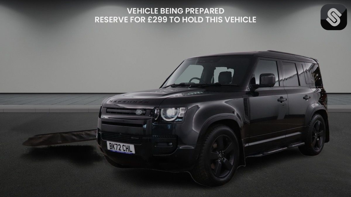 Used Land Rover Defender 2022 for sale - 77494475: Photo 2