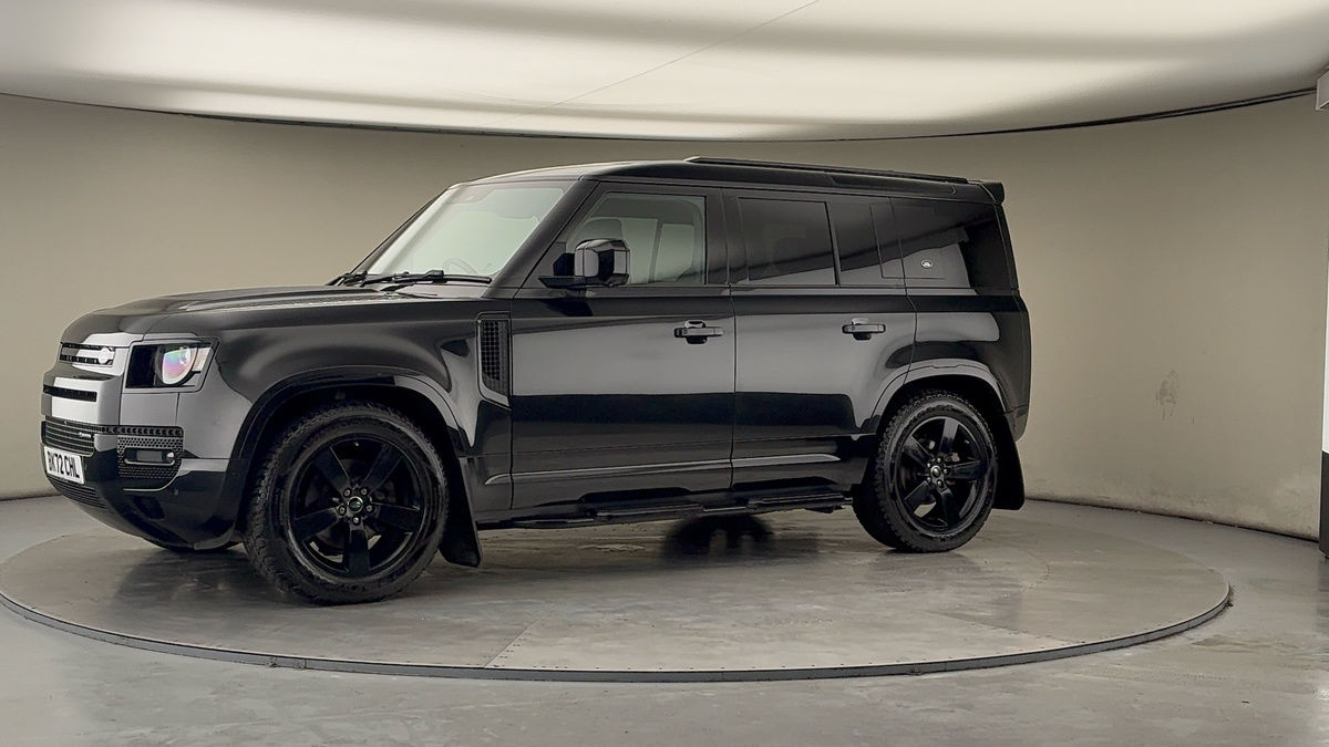 Used Land Rover Defender 110 2022 for sale - 77494475: Photo 29