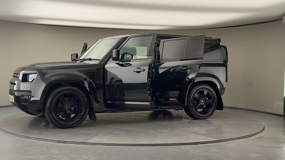 Used Land Rover Defender 110 2022 for sale - 77494475: Photo 48