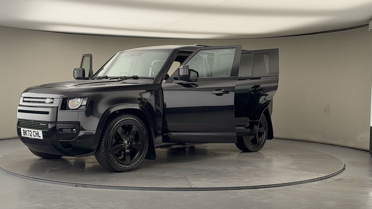 Used Land Rover Defender 110 2022 for sale - 77494475: Photo 49