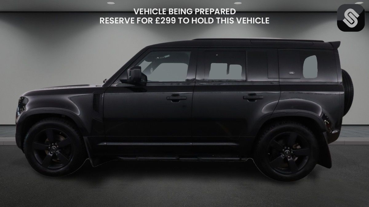 Used Land Rover Defender 2022 for sale - 77494475: Photo 6