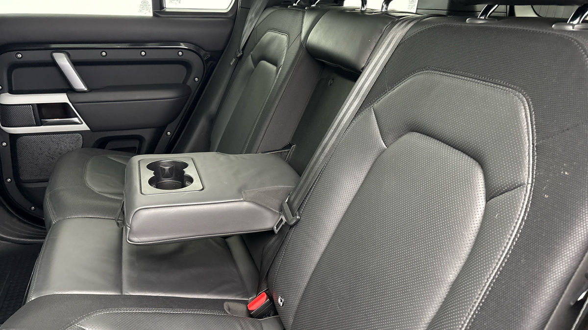 Used Land Rover Defender 110 2022 for sale - 77494475: Photo 9