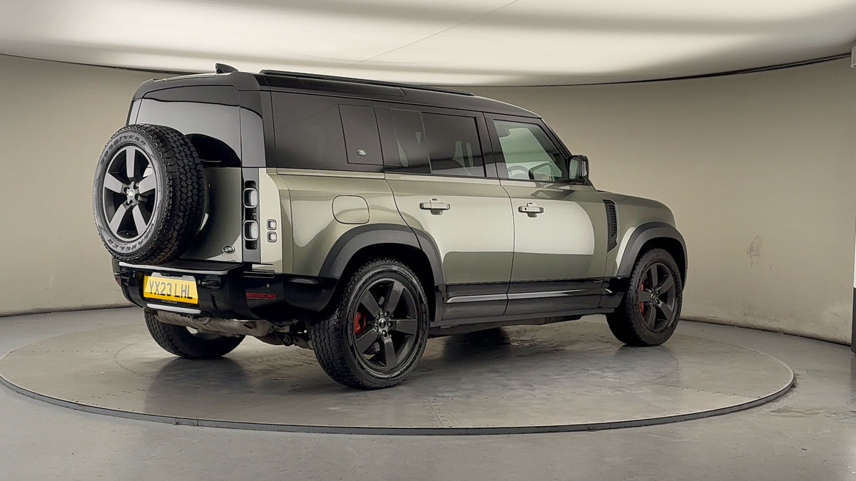 Used Land Rover Defender 2023 for sale - 77694012: Photo 21