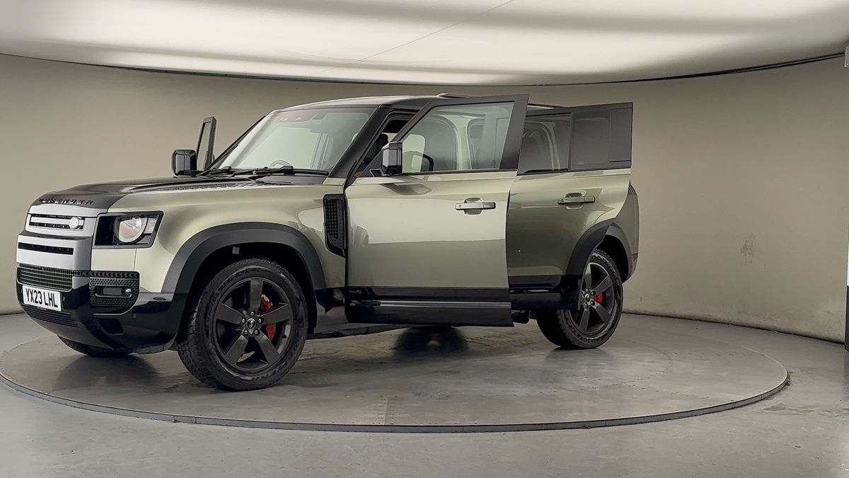 Used Land Rover Defender 2023 for sale - 77694012: Photo 22