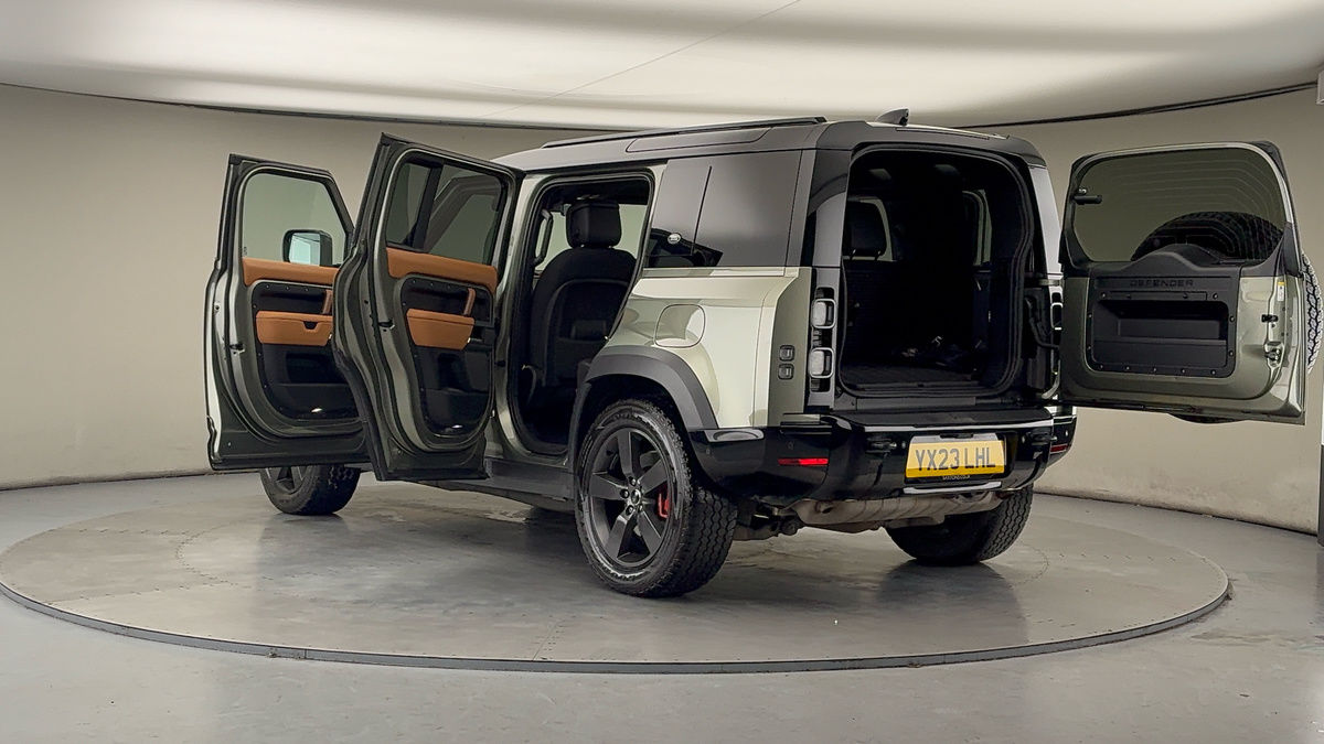 Used Land Rover Defender 2023 for sale - 77694012: Photo 43