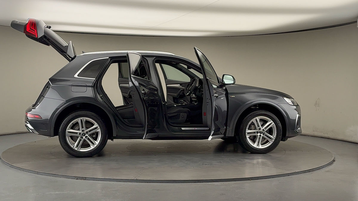 Used Audi Q5 2022 for sale - 76655661: Photo 56