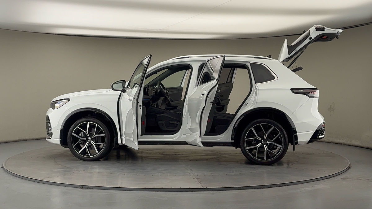 Used Volkswagen Tiguan 2025 for sale - 77508232: Photo 47