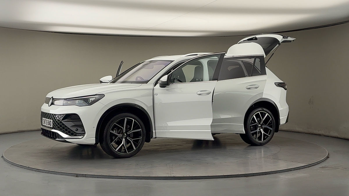 Used Volkswagen Tiguan 2025 for sale - 77508232: Photo 49