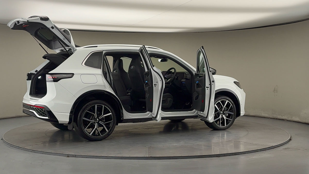 Used Volkswagen Tiguan 2025 for sale - 77508232: Photo 58