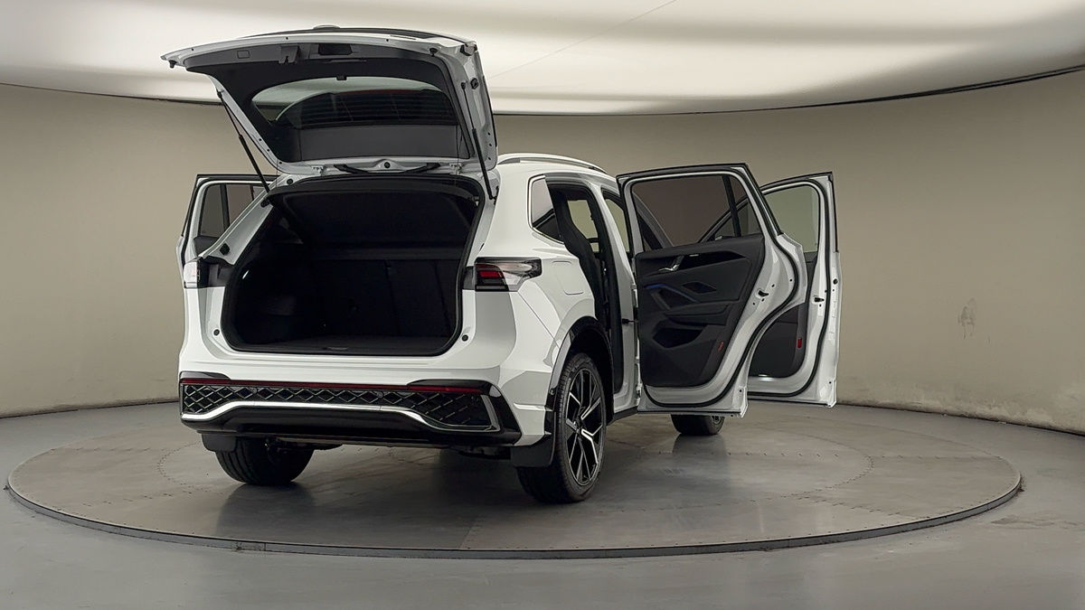 Used Volkswagen Tiguan 2025 for sale - 77508232: Photo 60