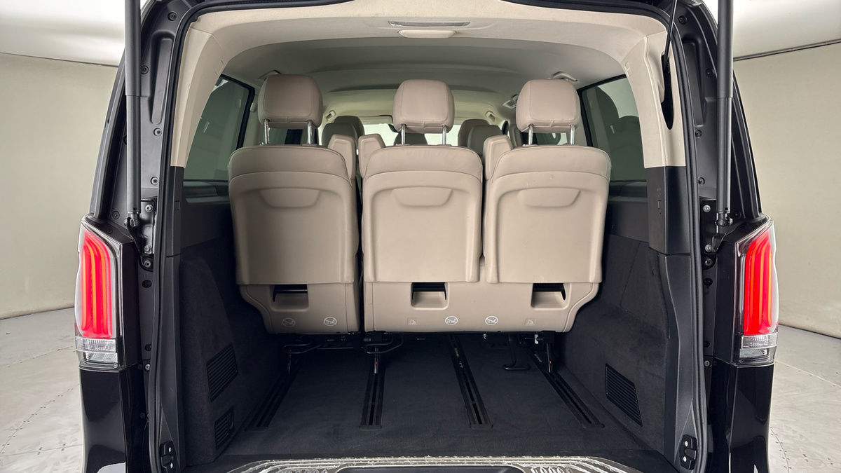 Used Mercedes-Benz V-Class 2024 for sale - 78213272: Photo 11